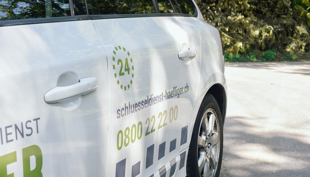 Schlüsseldienst Dielsdorf Einsatzfahrzeug